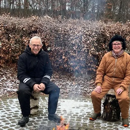 Naturskont Naer Vikingecenter, Se Og Oplev Den Gamle By